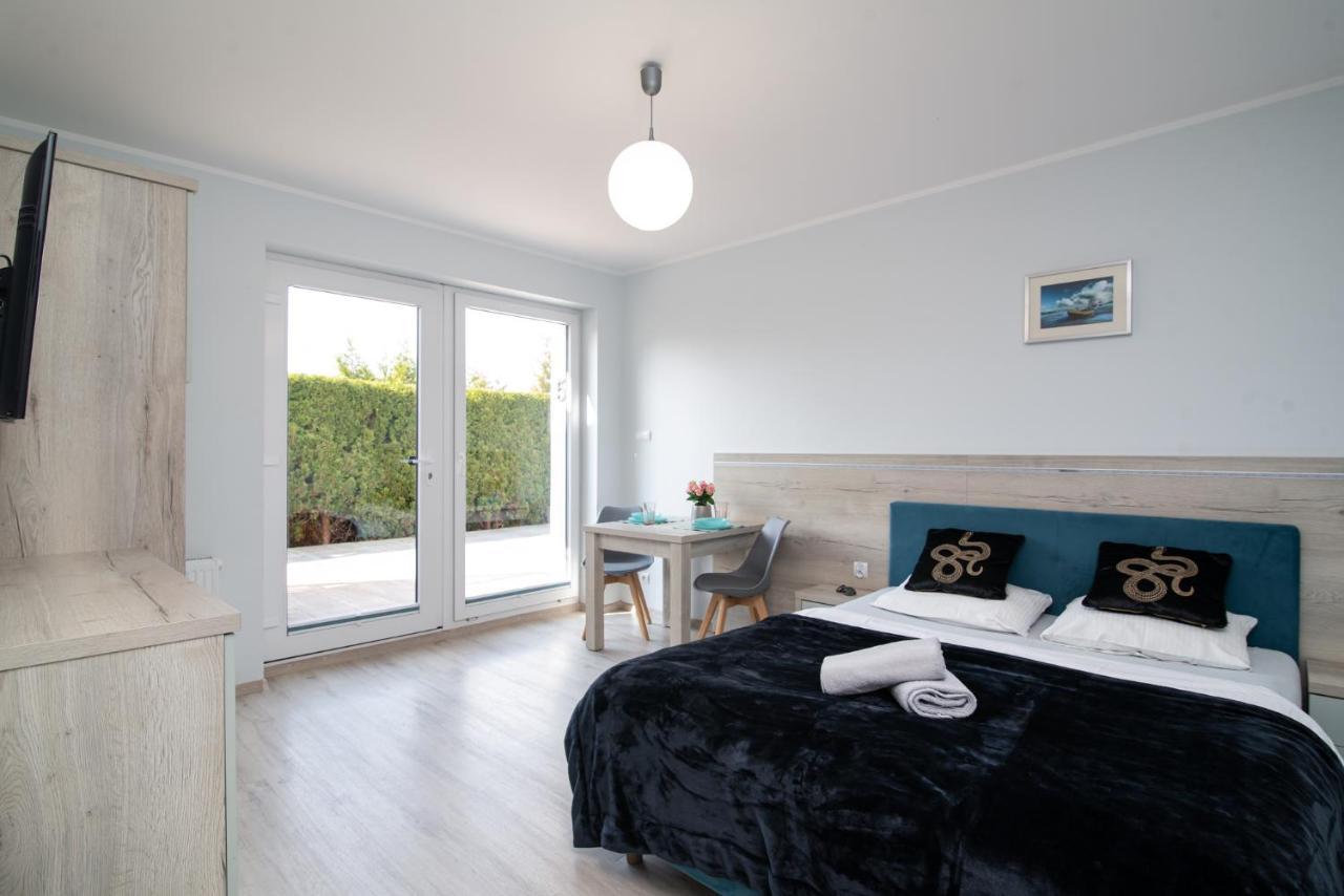 Róża Bałtyku - Apartamenty i Pokoje Dębki Exterior foto