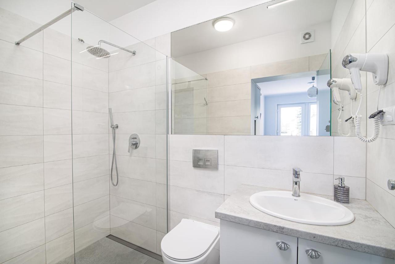 Róża Bałtyku - Apartamenty i Pokoje Dębki Exterior foto